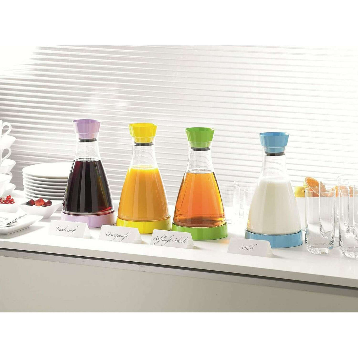 FLOW Friends Cooling Carafe 1L Thermoses FLOW Friends Cooling Carafe 1L FLOW Friends Cooling Carafe 1L Tefal