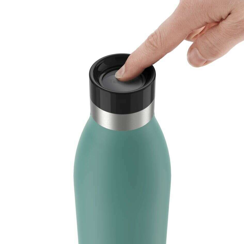 Bludrop Drinking Bottle 0.7L Green Stainless Steel Flask Bludrop Drinking Bottle 0.7L Green Bludrop Drinking Bottle 0.7L Green Tefal